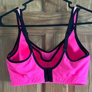 Victoria’s Secret VSX sports bra for women. Size 34DD
